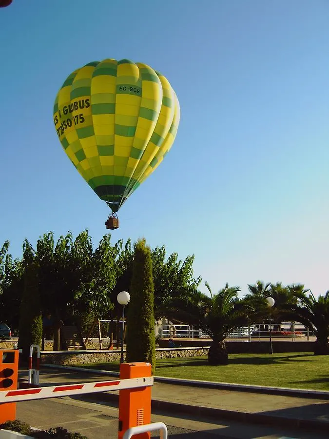 Camping Sunissim El Pla De Mar By Locatour Hotel Malgrat De Mar Campsite
